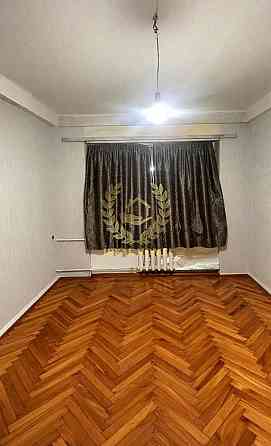 Продаж Квартира 2-кімнатна, 1/5 поверх на Даниила Щербаковского ул., 68А Kiev