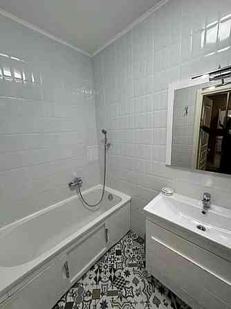 Оренда Квартира 1-кімнатна, 18/26 поверх на Бакинська, 37д Київ