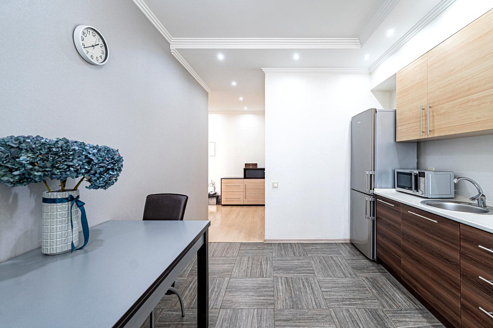 Продаж Квартира 2-кімнатна, 15/25 поверх на Бажана Николая вул., д. 8-Б Киев - изображение 4