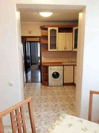 Оренда Квартира 3-кімнатна, 10/15 поверх на ул. Александра Мишуги, 1/4 Kiev