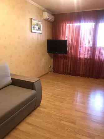 Оренда Квартира 2-кімнатна, 10/16 поверх на ул. Княжий Затон Киев