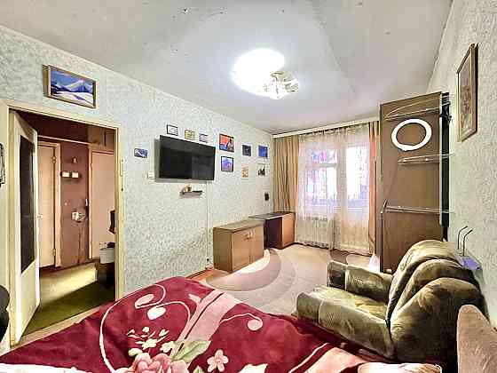 Продаж Квартира 1-кімнатна, 9/10 поверх на Червоної Калини вул., д. 32-В Київ