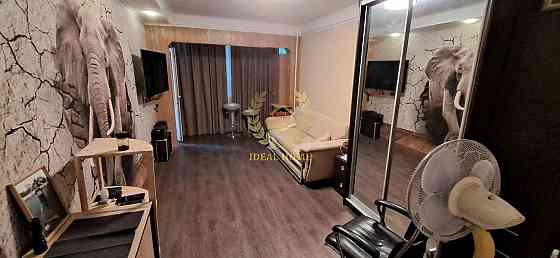 Продається двокімнатна квартира в Шевченківському районі столиці. Киев