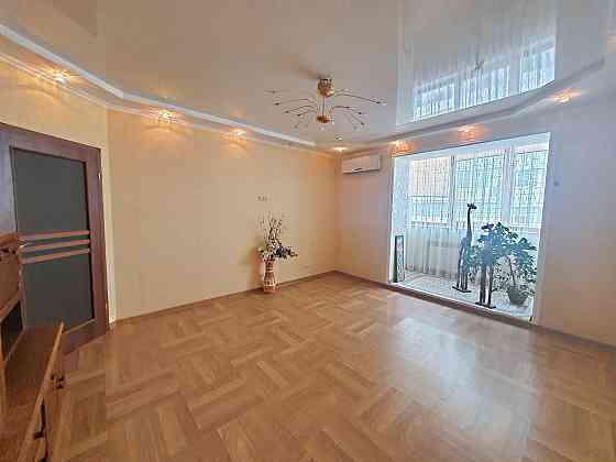 Продам 2 комнатную в центре Таирова. ГАЗ! Костанди ЖК Вернисаж. Одеса