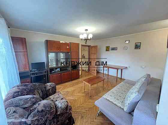 Оренда Квартира 2-кімнатна, 7/9 поверх на Бастионная ул. Київ