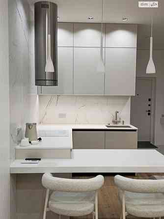 Продаж Квартира 2-кімнатна, 14/19 поверх на Бульварно-Кудрявська вул., д. 17А Kiev