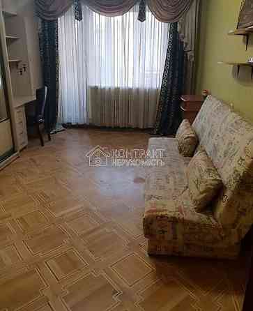 Продаж Квартира 3-кімнатна, 7/16 поверх на вул. Балакирева Харьков