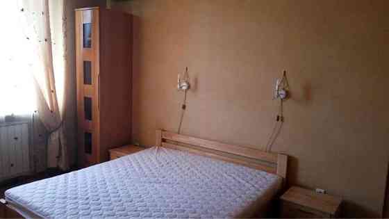 Оренда Квартира 3-кімнатна, 6/15 поверх на ул. Маршала Тимошенко Kiev