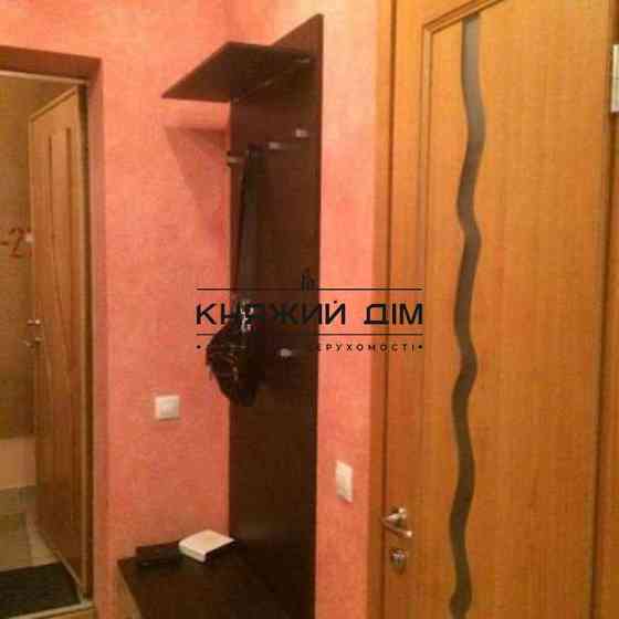 1 км. квартира студіо прос. В.Лобановського,126 г, ст.м. Деміївська .КОД 1190536 Київ