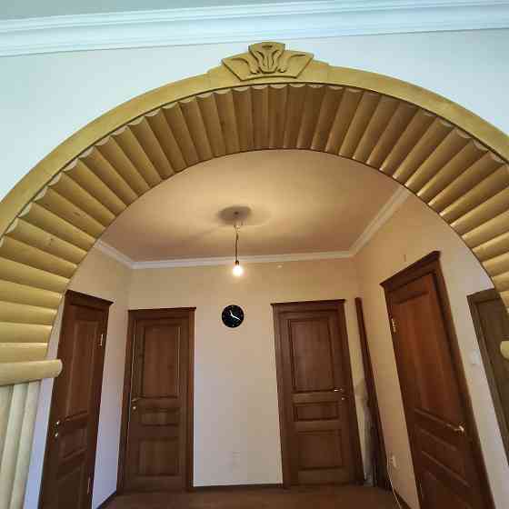 Продам  капитальный, 2х этажный  дом в с.Иваново (5-6 км от пос. Котовского) Андрієво-Іванове