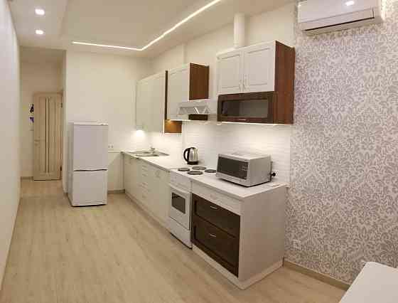 Оренда Квартира 1-кімнатна, 24/25 поверх на ул. Каховская, 60 Київ