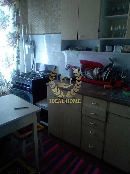 Продаж Квартира 3-кімнатна, 9/9 поверх на Дубровицкая ул., 5 Киев - изображение 1