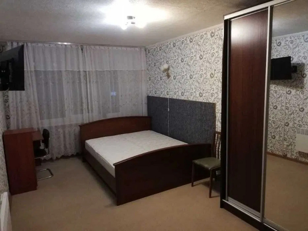 Оренда Квартира 1-кімнатна, 2/16 поверх на Європейського Союза, 70 Киев - изображение 1