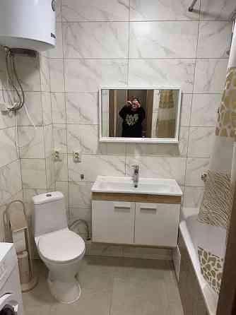 Оренда Квартира 1-кімнатна, 17/23 поверх на ул. Ревуцкого, 54 Kiev