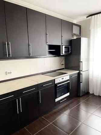 Оренда Квартира 2-кімнатна, 15/16 поверх на ул. Урловская Kiev