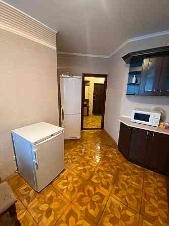 Оренда Квартира 3-кімнатна, 20/35 поверх на Княжий затон, 21 Kiev