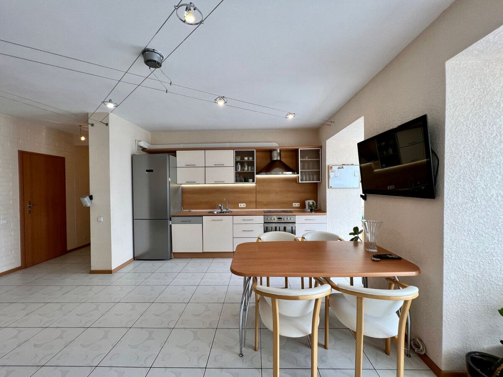 Оренда Квартира 2-кімнатна, 15/17 поверх на вул. Драгоманова, 31В Киев - изображение 2