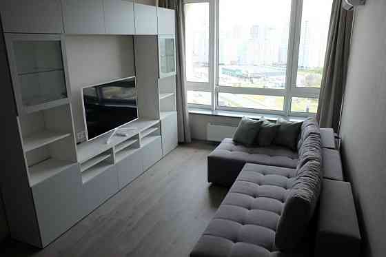 Оренда Квартира 2-кімнатна, 18/25 поверх на ул. Заречная Київ