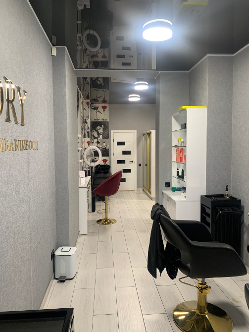 Сдаётся Магазин / салон / торговая точка площадь 55 кв.м 1-й этаж Львов Зелена 281а Львов - изображение 2