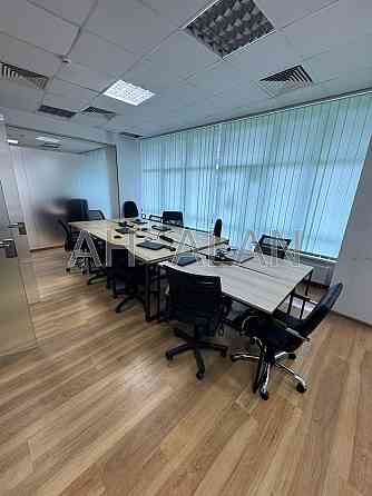 Оренда офісне приміщення на Євгена Коновальця вул., 36Д приміщень - 4, поверх - 8/10 Київ
