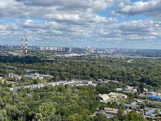 Продаж Квартира 3-кімнатна, 23/25 поверх на Моторний пров., 11б Kiev