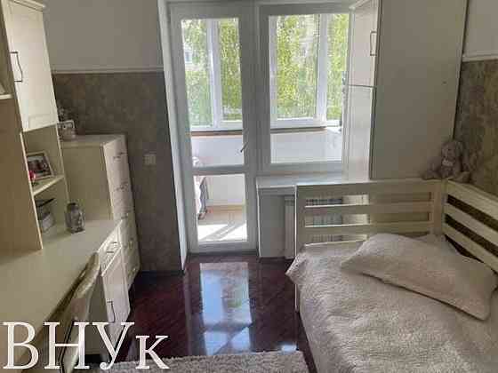 Продаж Квартира 3-кімнатна, 5/5 поверх на Соборності Luts'k