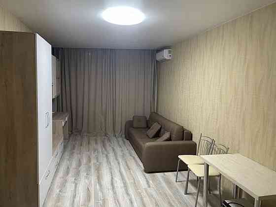 Оренда Квартира 1-кімнатна, 1/25 поверх на Харківське шосе, 188 Kiev