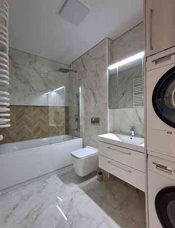 Продаж Квартира 3-кімнатна на Августина Волошина Івано-Франківськ