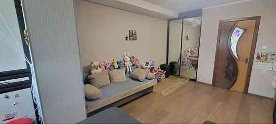 Продаж Квартира 2-кімнатна, 9/9 поверх на Шолом-Алейхема, 1 Київ