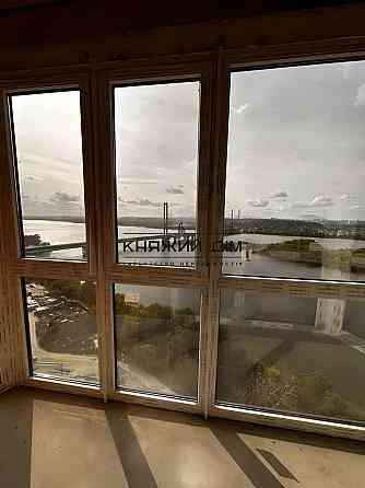 Продаж видової 1-кімнатної роздільної квартири в ЖК Зарічний, будинок 7, метро Славутич. № 21146537 Київ