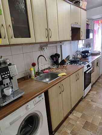 Продаж Квартира 4-кімнатна, 3/9 поверх на вул. Гвардійців Широнінців Харьков