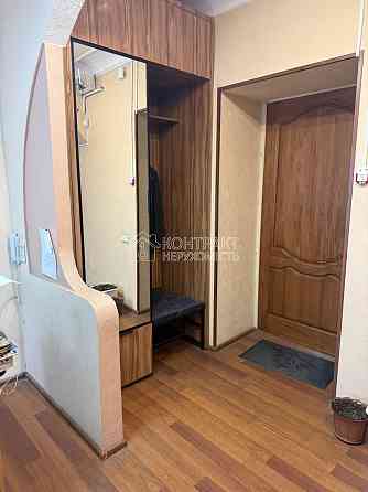 Продаж Квартира 3-кімнатна, 1/7 поверх на вул. Павлівський майдан Харків