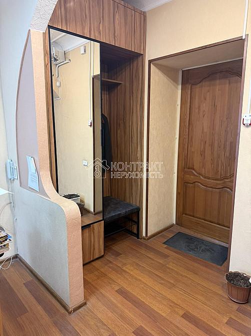 Продаж Квартира 3-кімнатна, 1/7 поверх на вул. Павлівський майдан Kharkiv - photo 1