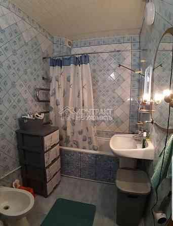 Продаж Будинок 7-кімнатний на вул. Абрикосова Сіряки