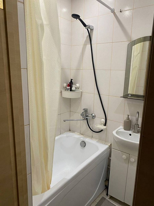 Оренда Квартира 1-кімнатна, 3/9 поверх на Новодарницкая ул., 27 а Київ - фото 7