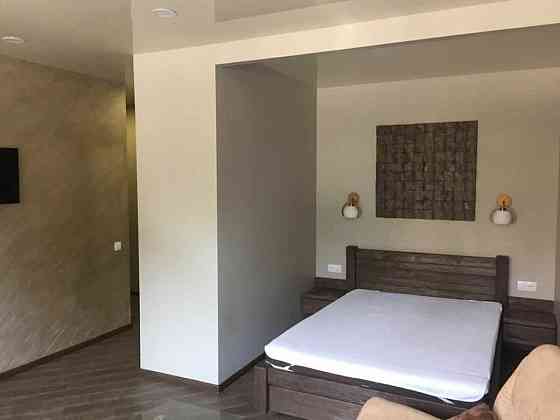 Оренда Квартира 1-кімнатна, 5/18 поверх на Харьковское шоссе, 152 Kiev