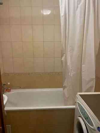 Оренда Квартира 2-кімнатна, 5/9 поверх на ул. Михаила Драгоманова, 5 Kiev