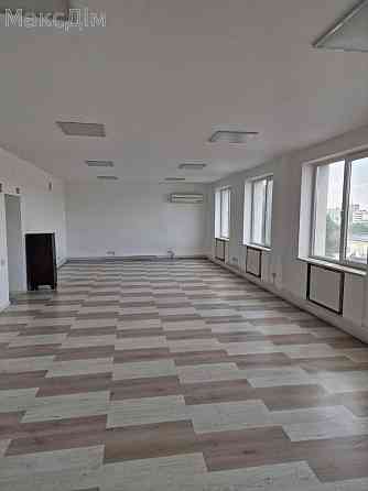 Оренда офісне приміщення на вул. Подільська поверх - 2/3 Тернопіль