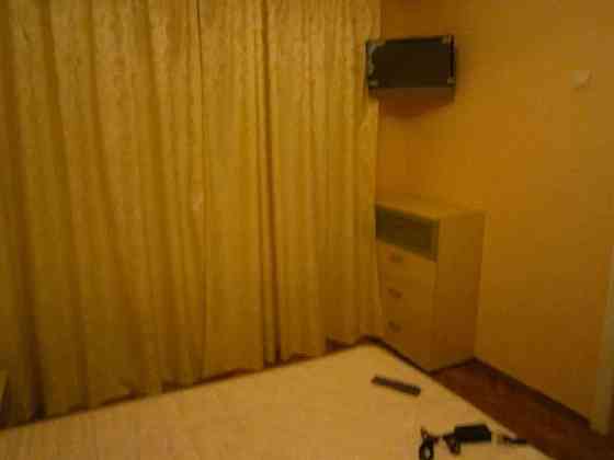 Оренда Квартира 3-кімнатна, 8/9 поверх на ул. Миропольская, 3 Київ