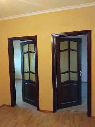 Продаж Квартира 3-кімнатна, 8/9 поверх на вул. Незалежності Житомир