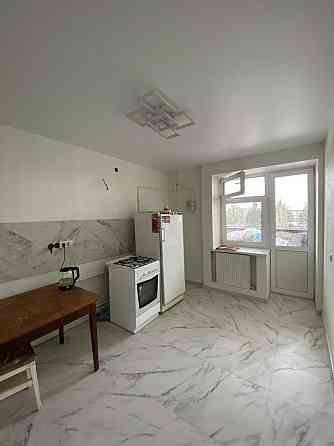 Продаж Квартира 3-кімнатна, 6/10 поверх на вул. Героїв Десантників Житомир