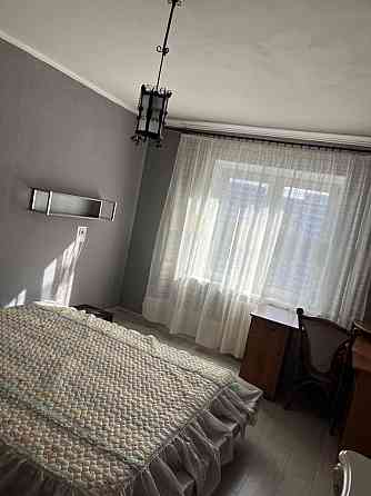 Оренда Квартира 2-кімнатна, 19/22 поверх на вул. Драгоманова, 2Б Киев