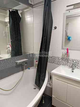 Оренда Квартира 4-кімнатна, 1/5 поверх на вул. Бучми Харків