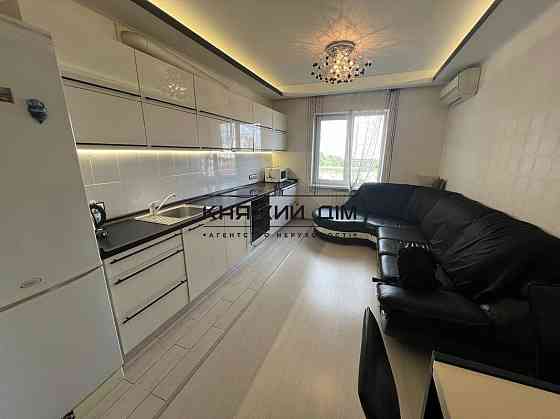 Оренда Квартира 2-кімнатна, 7/17 поверх на Гмыри Бориса ул. Kiev