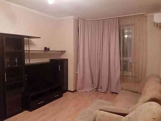 Оренда Квартира 1-кімнатна, 11/24 поверх на ул. Александра Мишуги Київ