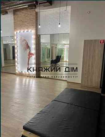 Оренда офісне приміщення на Механизаторов ул./Генерала Шаповала поверх - 1/25 Киев