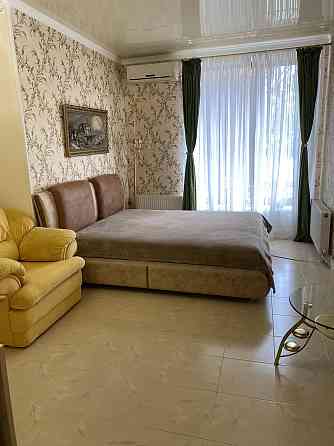 Продаж Квартира 1-кімнатна, 1/5 поверх на Таирова, 6/3 Одеса