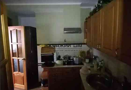 Продаж 4-х к. квартири м. Святошино. №21146497 Kiev