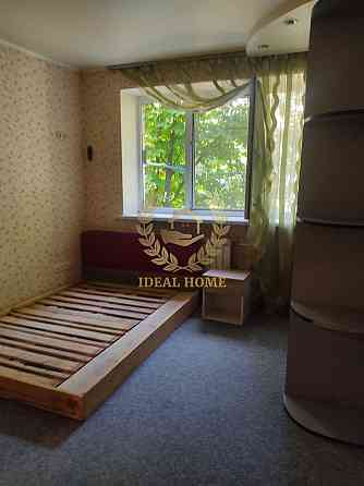 Продаж Квартира 1-кімнатна, 4/5 поверх на Алексы Тихого ул., 18/20 Київ