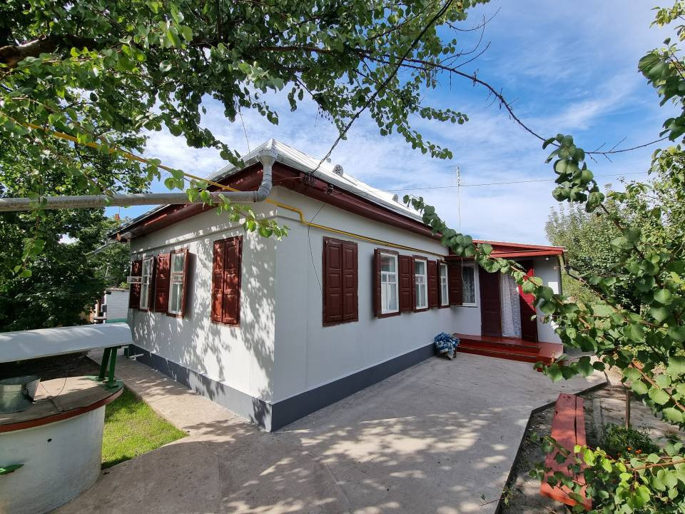 Продаж 1-поверховий Будинок  73 кв.м 4 кімн. на вул. Франка, Білозір`я - фото 1